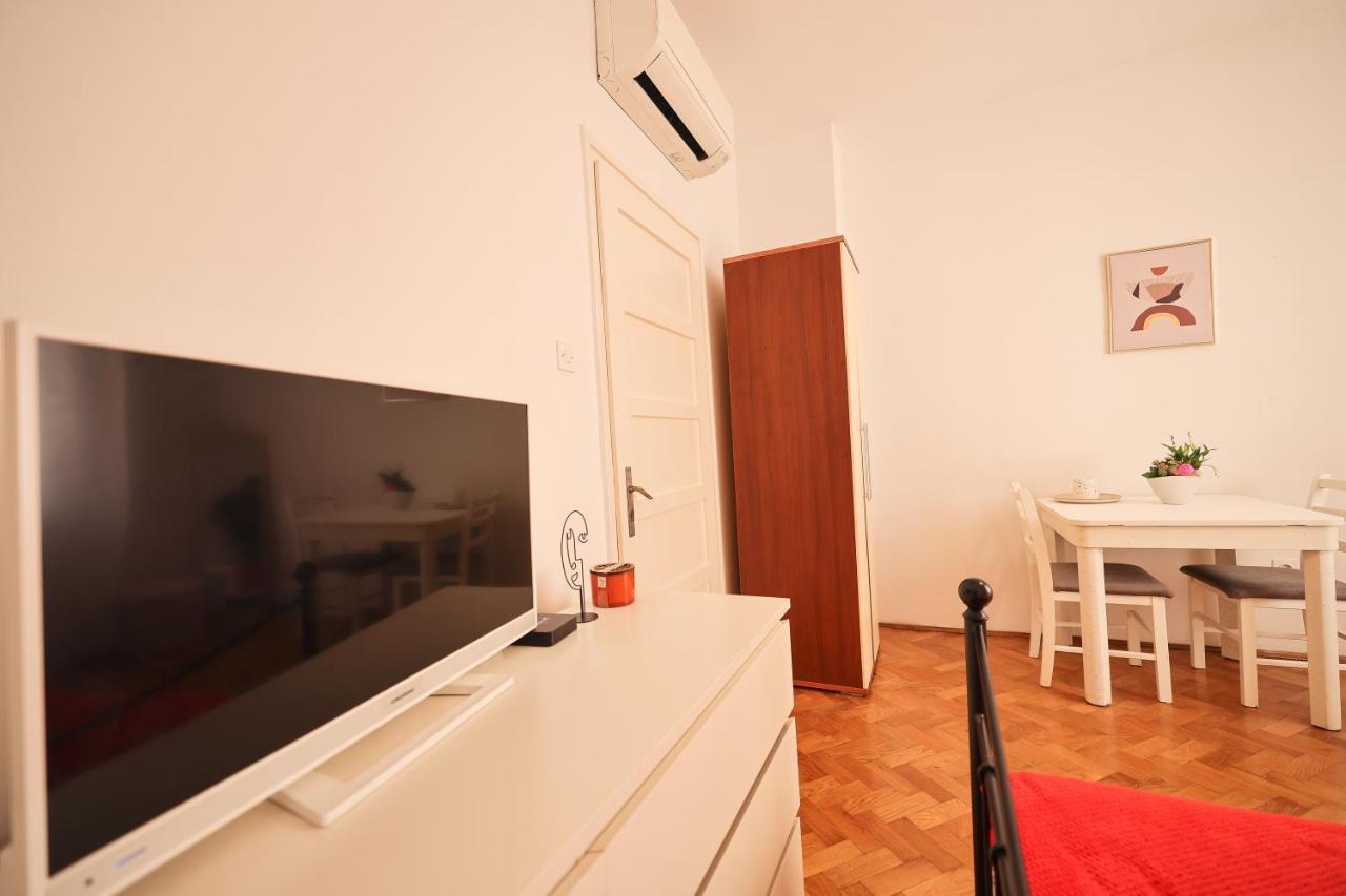 Cozy Studio Apartments In City Centar Stosija Zadar Exterior photo